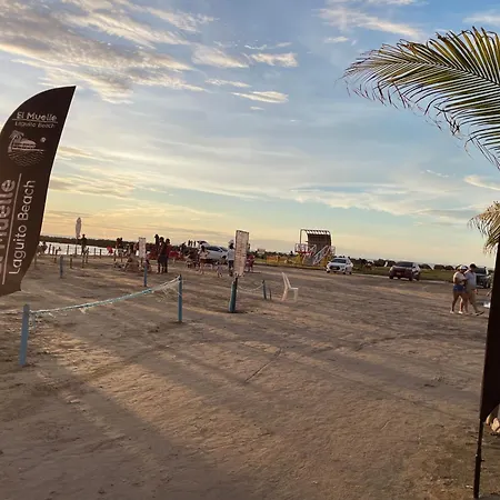 Hermoso Cerca A La Playa *